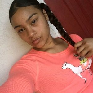 Meet your Posher, Aubriana